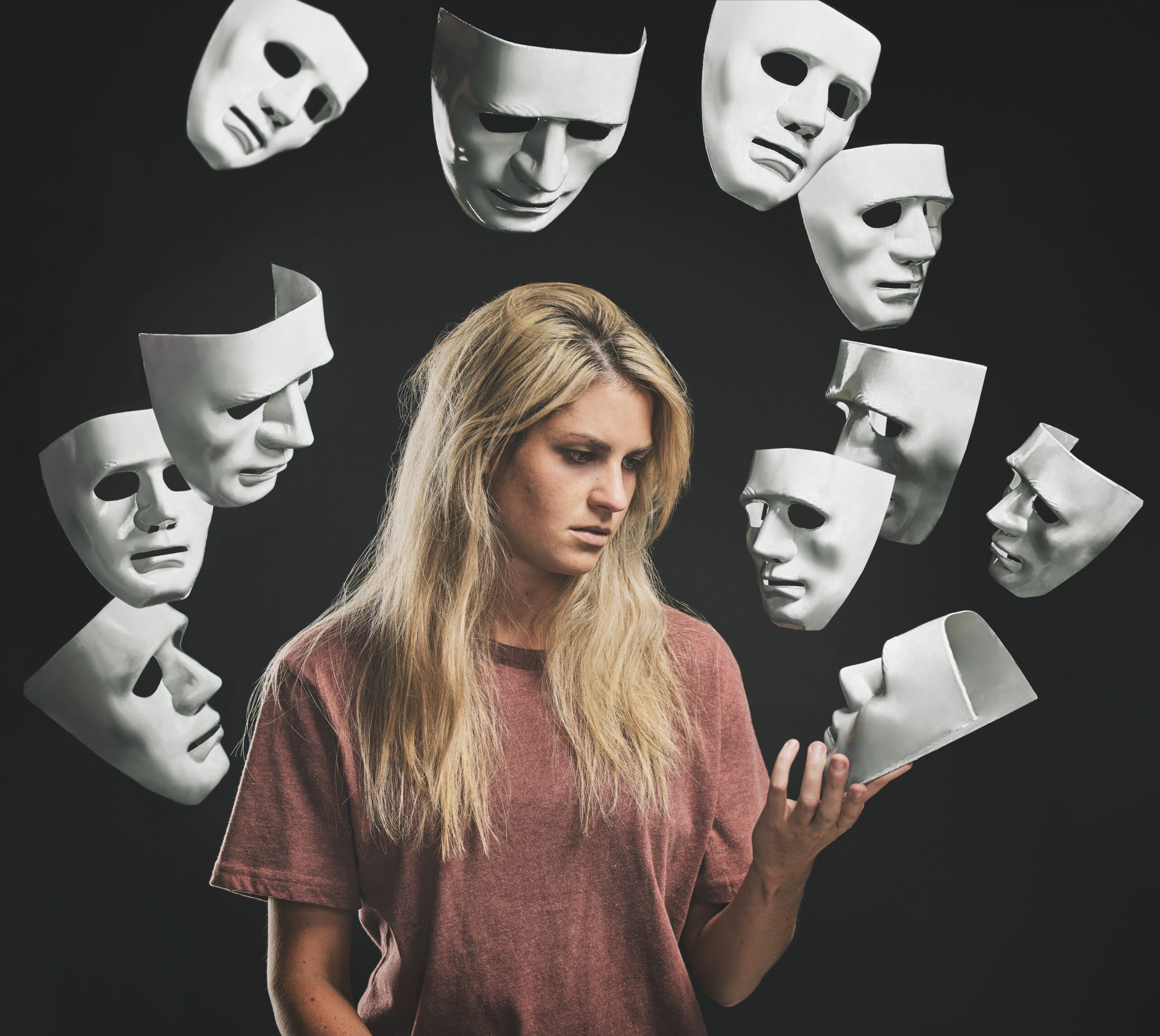 Abstract picture of a woman with schizophrenia.